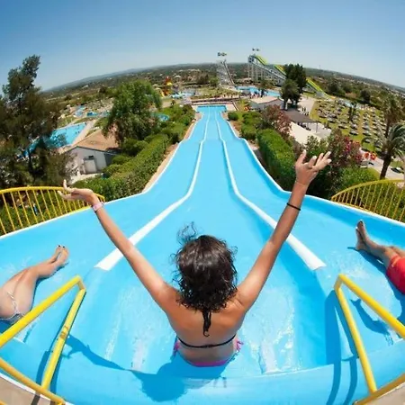 Litoral Mar Dream, 500 Mbs Free Wi-fi, Private Parking, Pool * Portimao