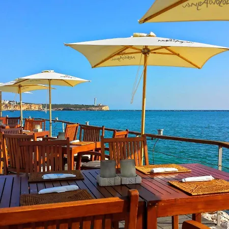 Litoral Mar Dream, 500 Mbs Free Wi-fi, Private Parking, Pool * Portimao