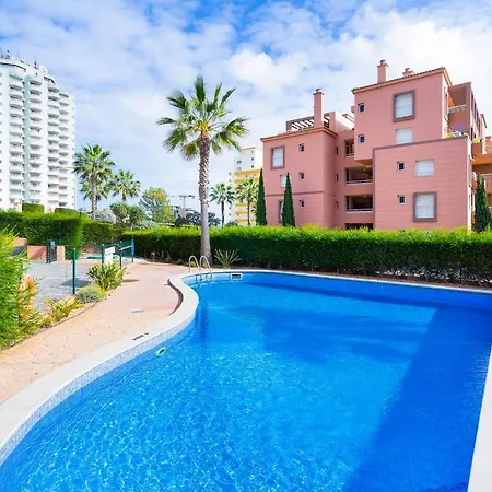 Litoral Mar Dream, 500 Mbs Free Wi-fi, Private Parking, Pool * Portimao
