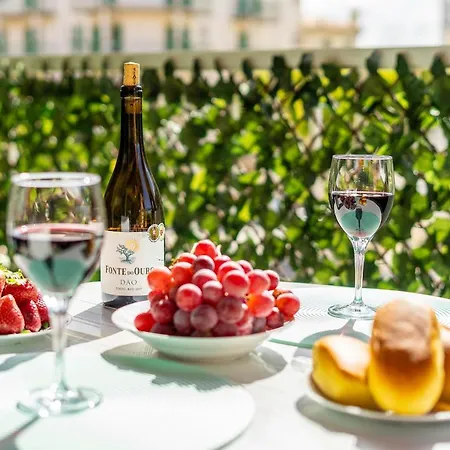 Litoral Mar Dream, 500 Mbs Free Wi-fi, Private Parking, Pool Apartment Portimao