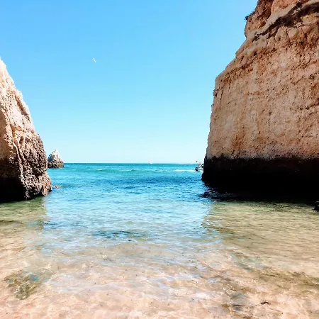 Litoral Mar Dream, 500 Mbs Free Wi-fi, Private Parking, Pool