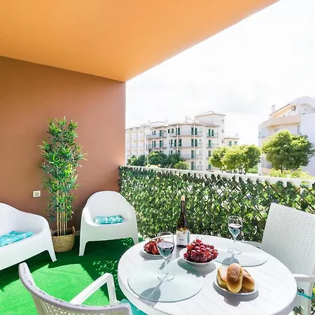 Litoral Mar Dream, 500 Mbs Free Wi-fi, Private Parking, Pool Apartamento Portimão